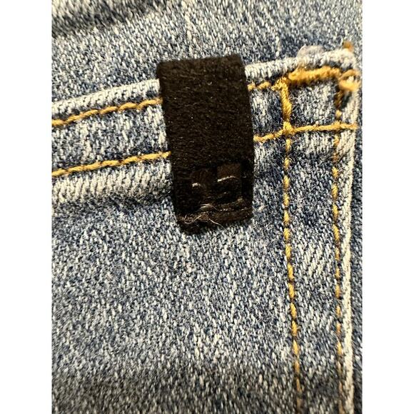 Joe’s Jeans – **MATERNITY** The Ozzie Mid Rise Cutoff Short (Denim Blue) – 27 - Picture 7 of 7